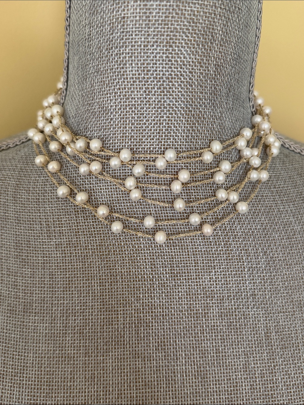 Multi-Strand Pearl Choker Necklace in Cream and Gold